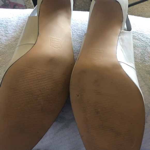 Shoes - Picture 3 of 4